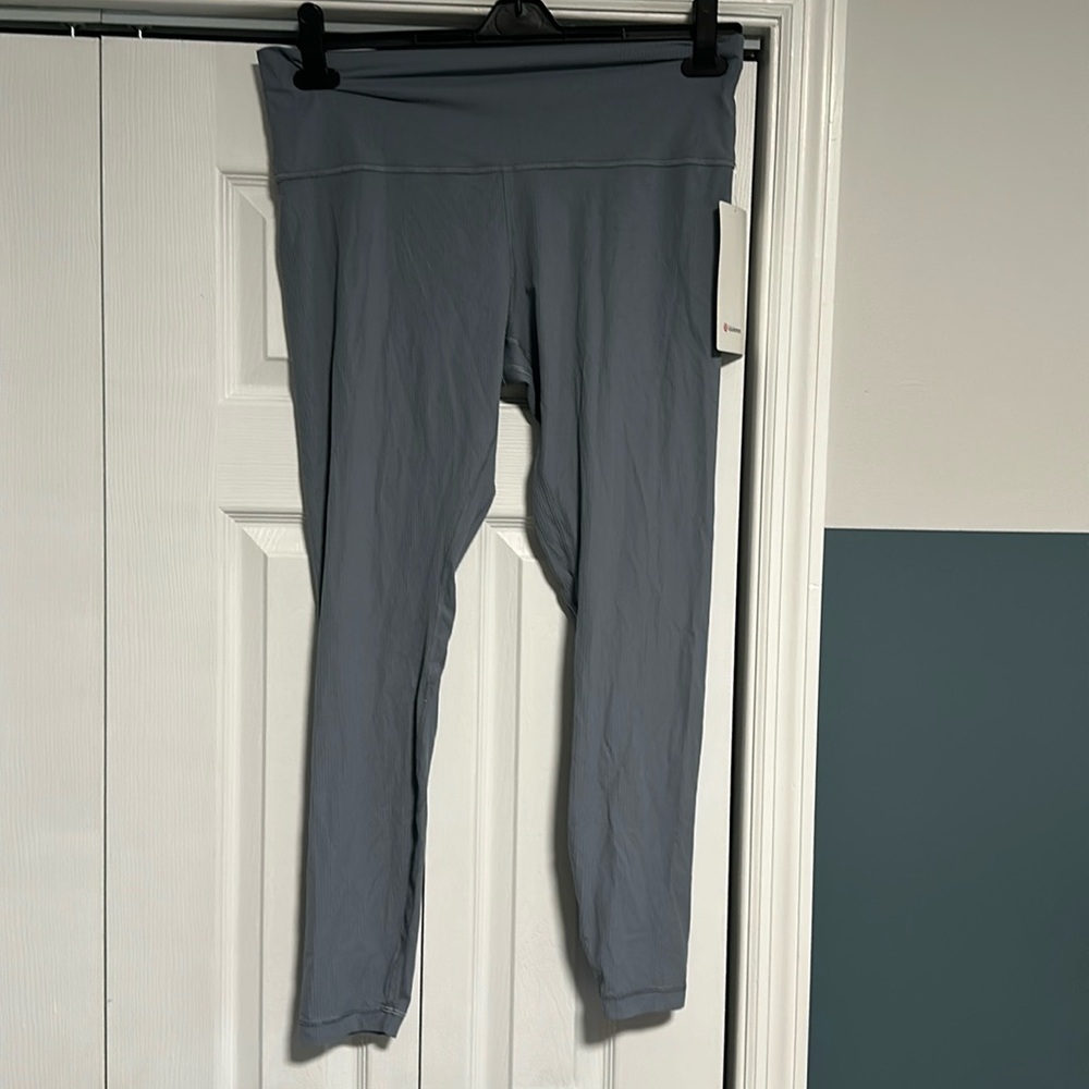 Lululemon Align Ribbed High Rise 28” leggings